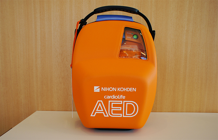 AED（自動体外式除細動器）